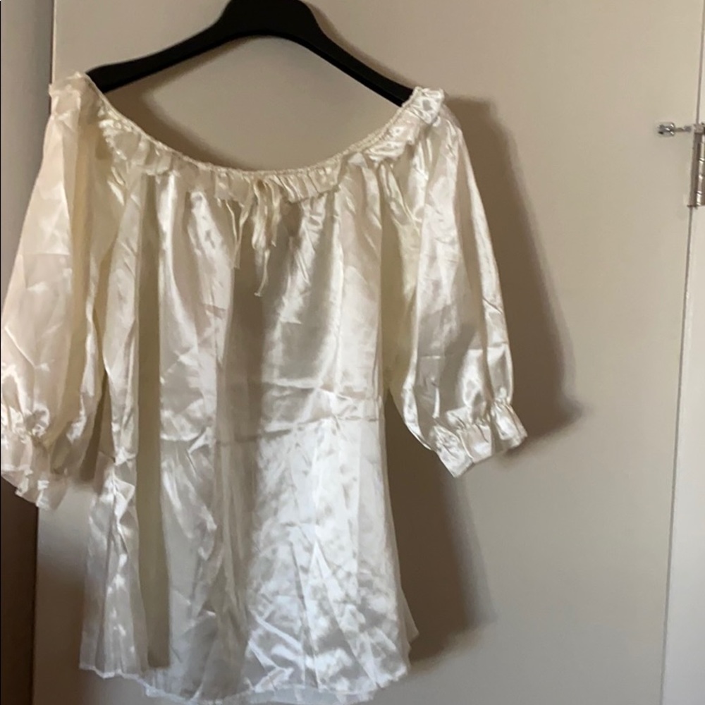 Off the should blouse